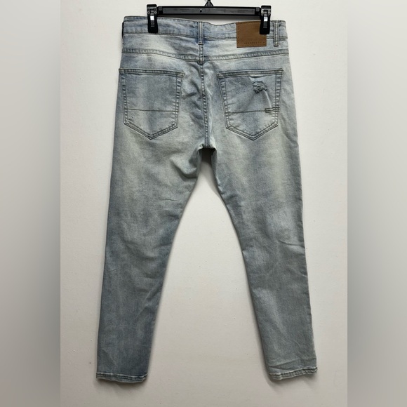 Aeropostale Men’s Super Skinny Light Wash Distressed Denim Jeans Size 32x30 - Picture 2 of 6